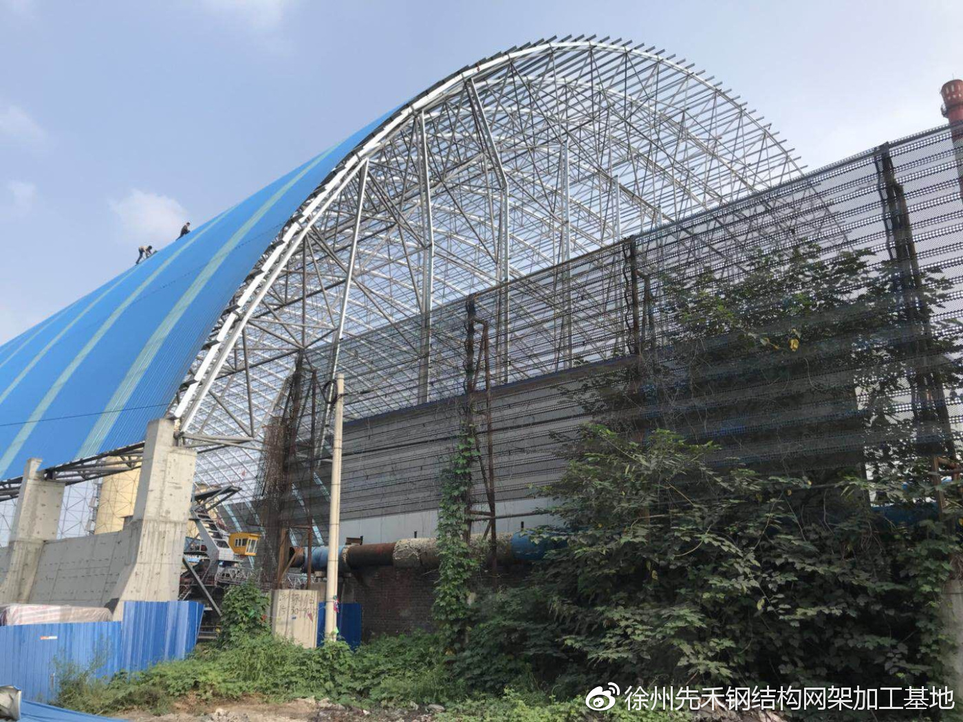 邢台冀中能源干煤棚螺栓球网架主体顺利竣工 助力绿色能源基础设施建设